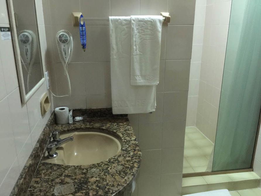 אורוגוואינה Fares Turis Hotel מראה חיצוני תמונה