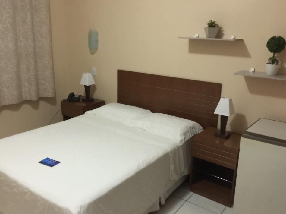 אורוגוואינה Fares Turis Hotel מראה חיצוני תמונה
