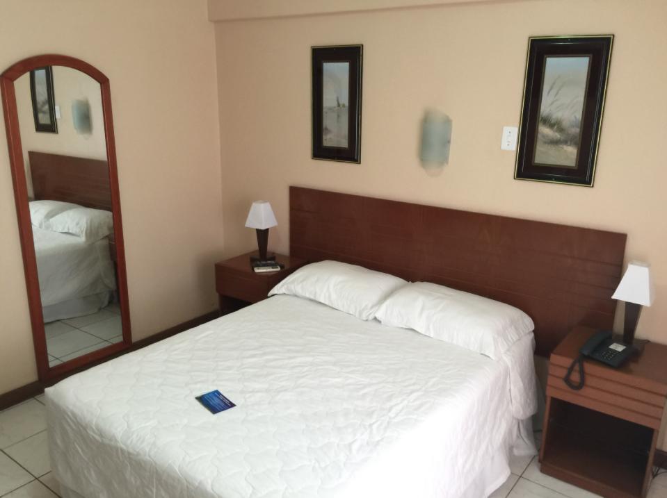 אורוגוואינה Fares Turis Hotel מראה חיצוני תמונה